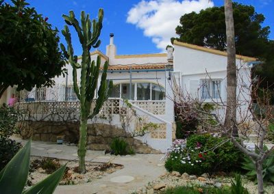 Property for sale without steps on flat plot in Altea la Vieja 235.000 €