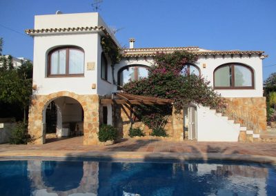 Renovated villa with big pool in Benissa San Jaime for sale 595.000 €